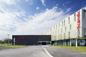 Photo of Scandic airport hotel where you start your Finland wildlife holiday